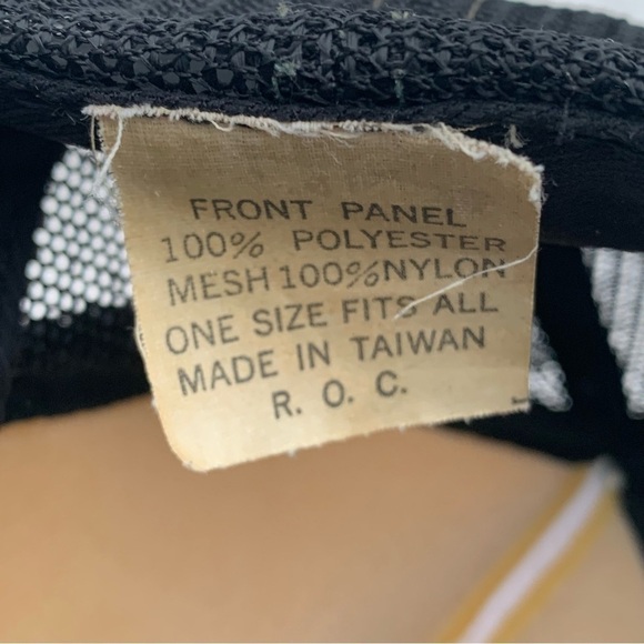 Vintage Las Vegas Mesh Trucker Hat - Picture 6 of 6